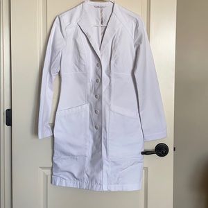 White coat/lab coat